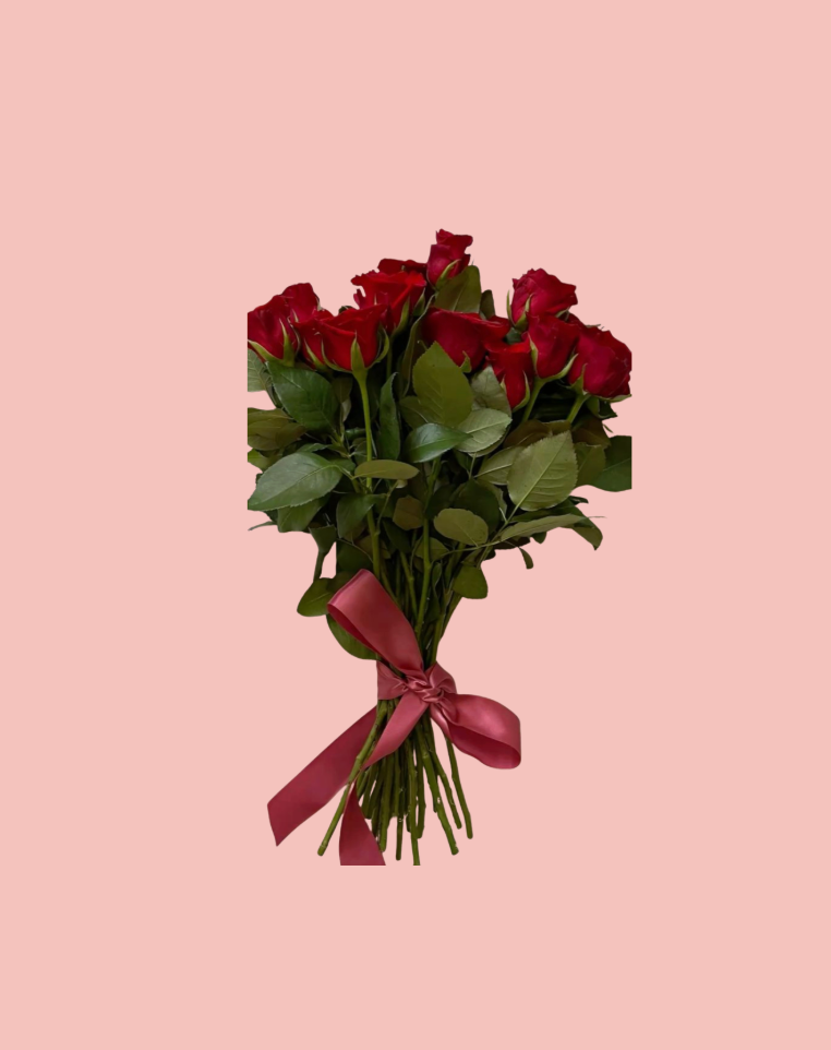 Essentials Dozen Red Roses